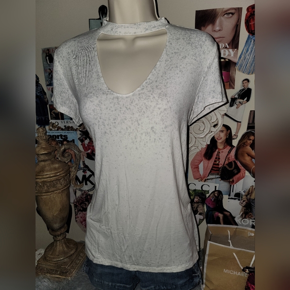 American Eagle Outfitters Tops - American Eagle Outfitters Gray Short Sleeve Tee